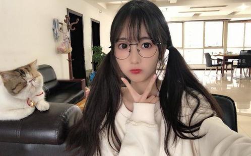 娱乐吃瓜酱蓝莓视频,娱乐吃瓜酱带你揭秘娱乐圈幕后故事 第2张 娱乐吃瓜酱蓝莓视频,娱乐吃瓜酱带你揭秘娱乐圈幕后故事 第2张